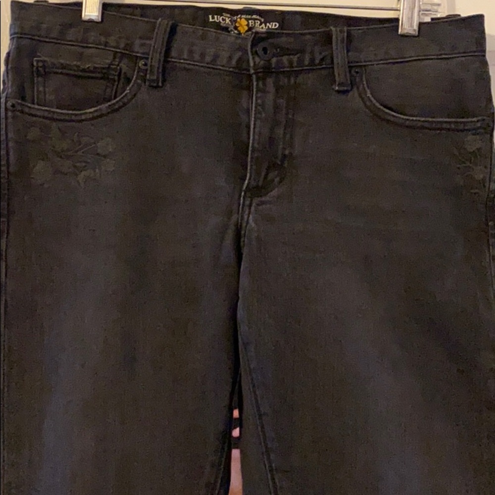 Lucky Brand boyfriend jeans. 4/27.